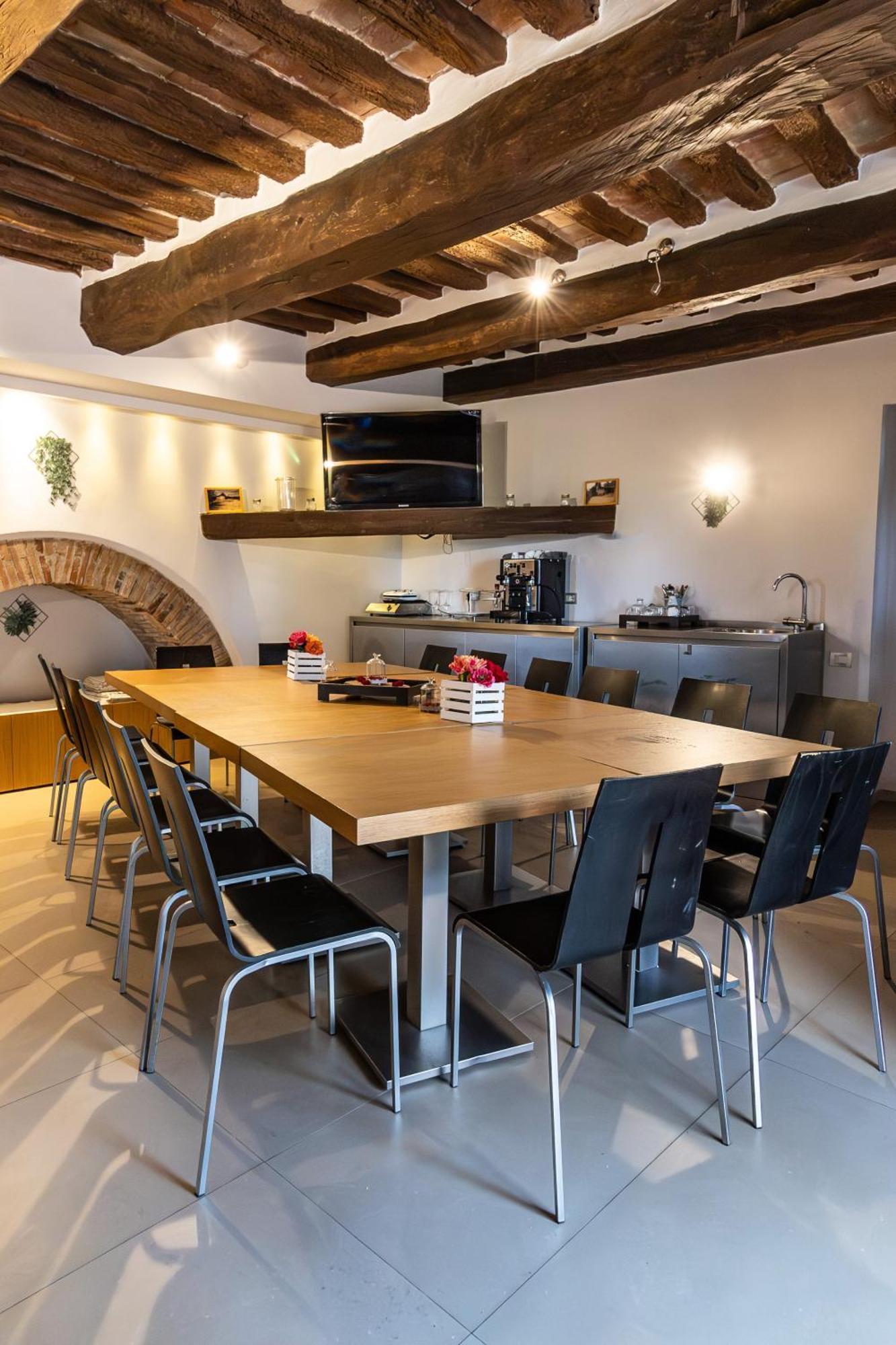 Tenuta Borgo San Michele Губио Екстериор снимка