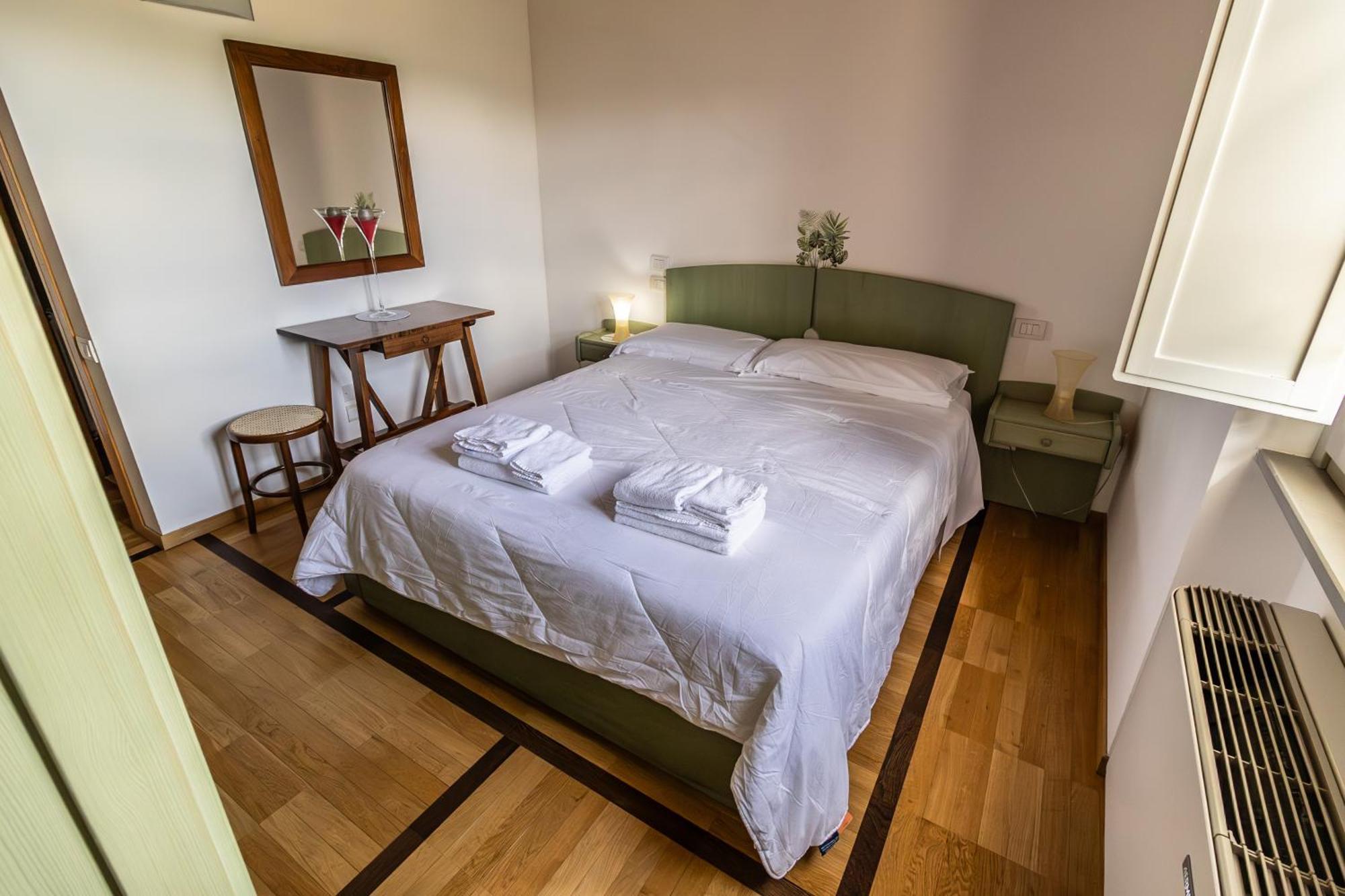 Tenuta Borgo San Michele Губио Екстериор снимка
