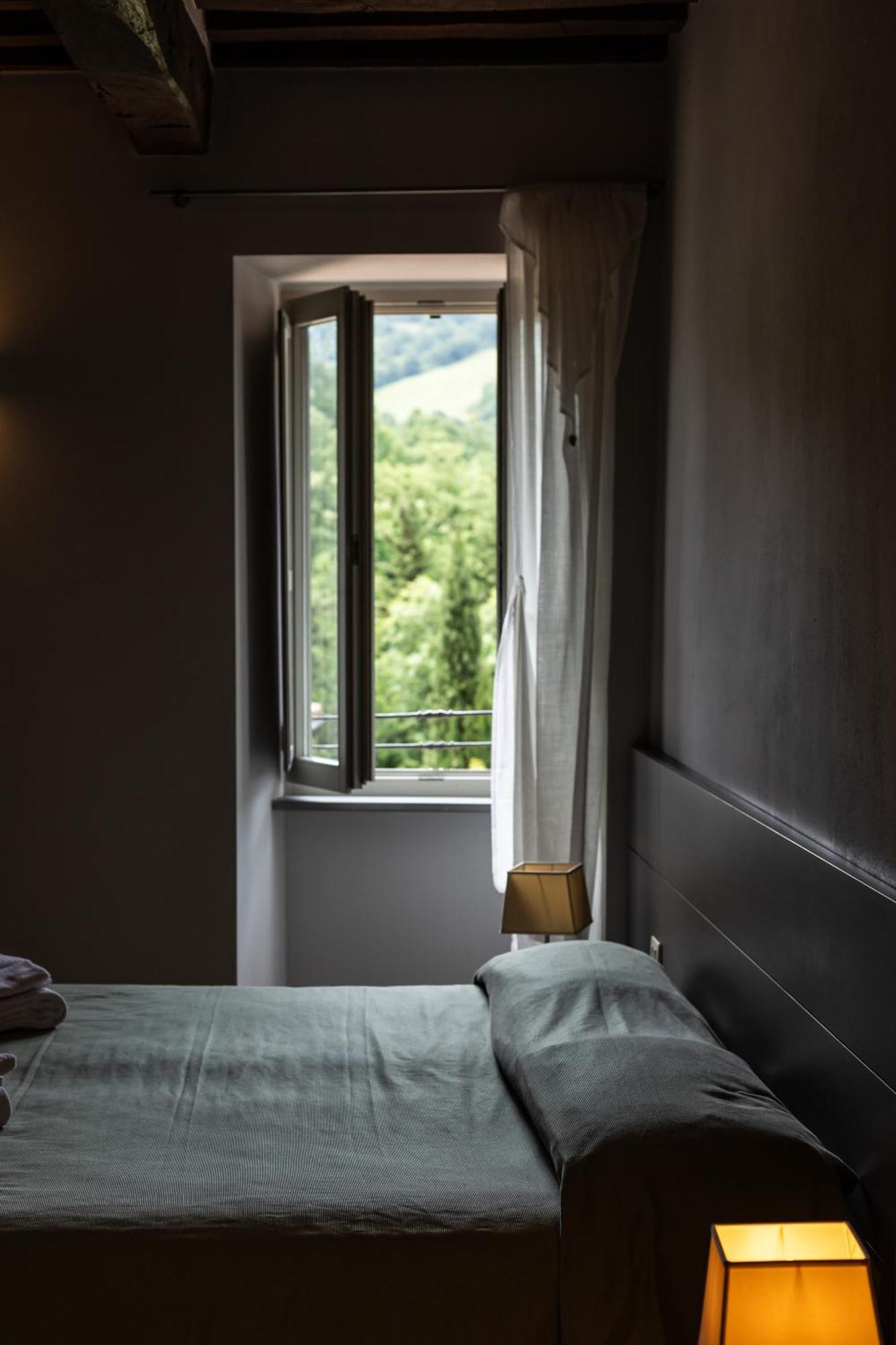 Tenuta Borgo San Michele Губио Екстериор снимка